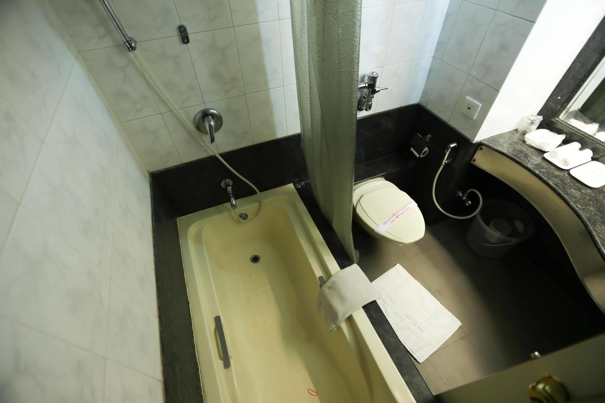 Grand Inn Bangalore Extérieur photo